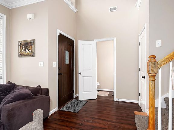 5th image of 2239 Ridgemont Dr