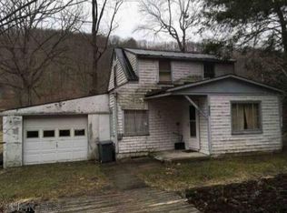 1323 Maple Hollow Rd, Duncansville, PA 16635