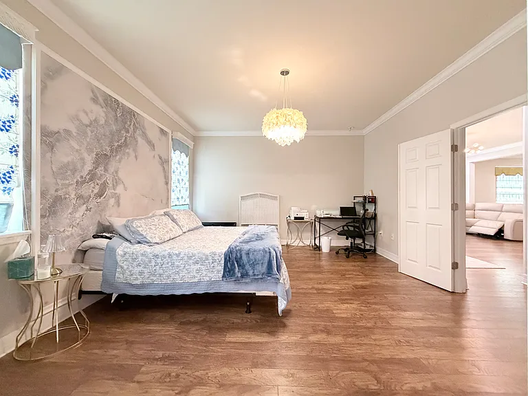 2916 Chantilly Ave — Photo 24