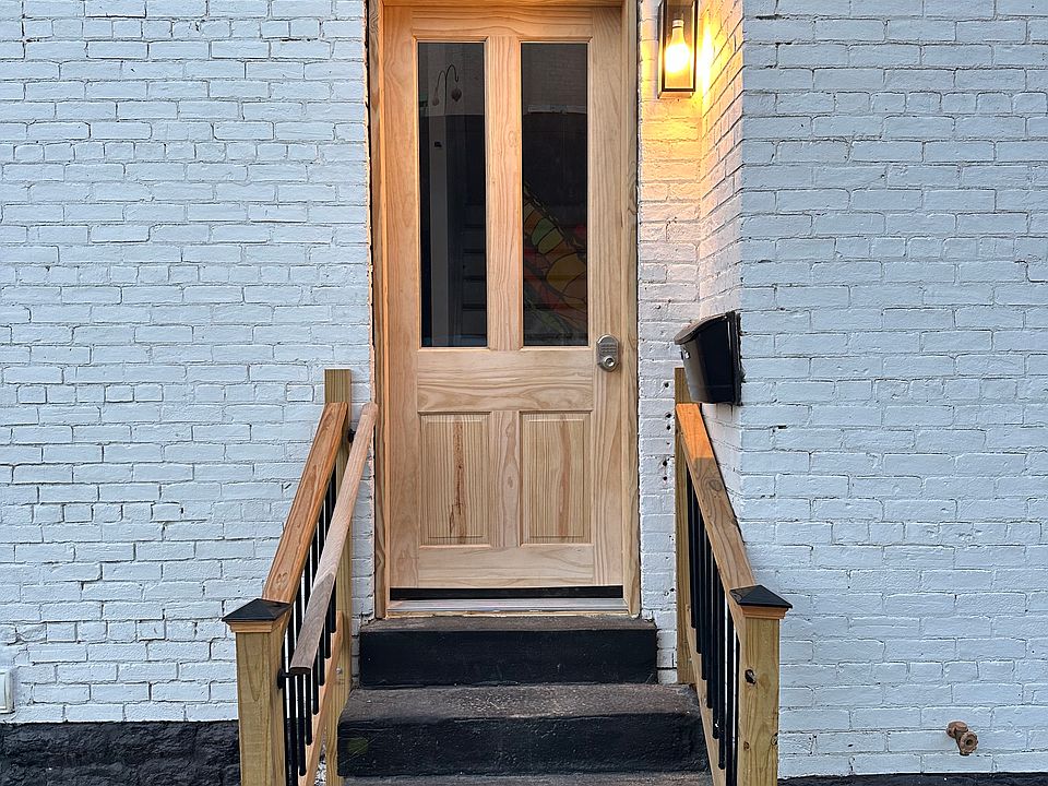 1st image of 1072 Rachel St #1