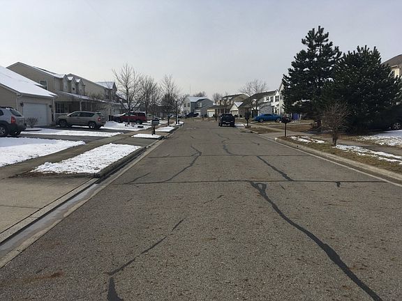 4th image of 2536 Delamaine Dr