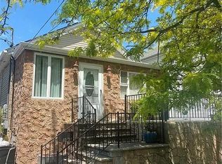 191 Fordham St #1, Bronx, NY 10464