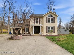132 Colt Pl, Tobyhanna, PA 18466