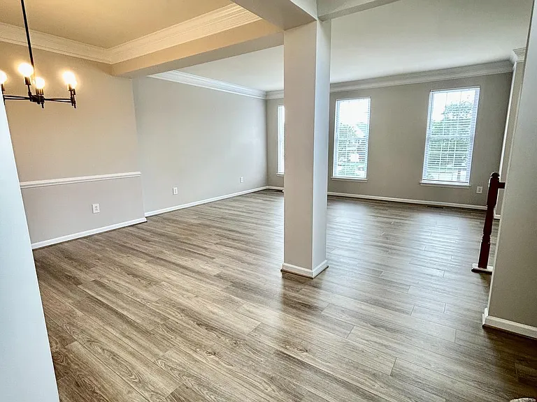 25937 Kirkwood Sq — Photo 8