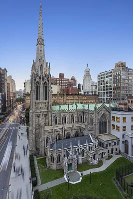 Sold by Beth Chase Real Estate | media 10