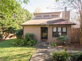 1920 Stonewood Dr SW, Winston Salem, NC 27103