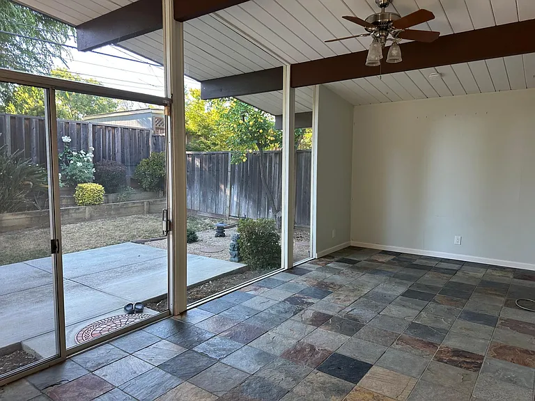 829 Stendhal Ln — Photo 16