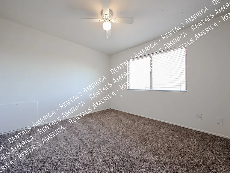 2723 S Estrella Cir — Photo 30