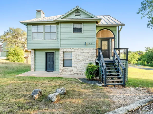 1501 Ridge Harbor Dr, Spicewood, TX 78669