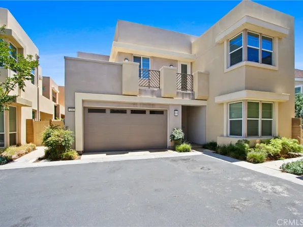 231 Radial, Irvine, CA 92618