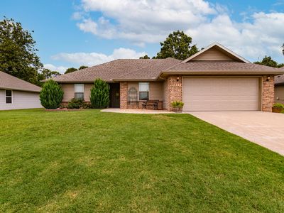 425 W Melody Lane, Republic, MO, 65738