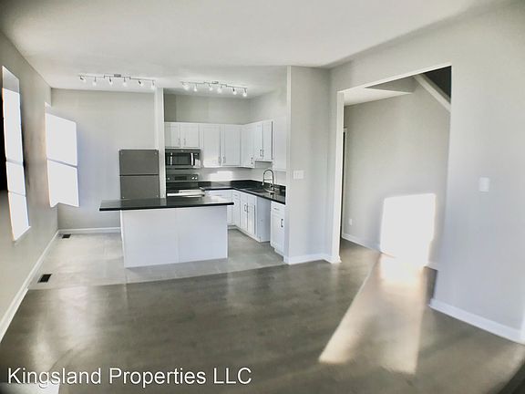 2nd image of 3873 Botanical Ave #9158665
