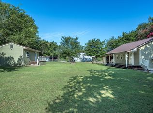 406 S Austin St, Edgewood, TX 75117