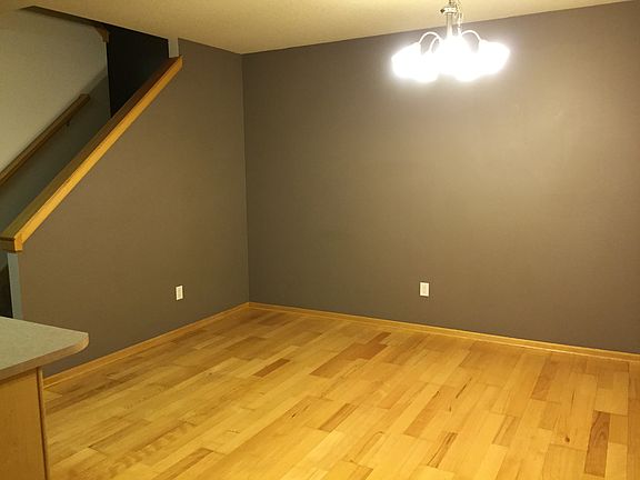 4th image of 1020 NE Kamies Ln #1020