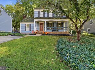11979 Farrabow Ln, Woodbridge, VA 22192