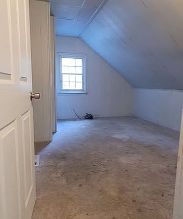 5th image of 308 Hummel St APT 2