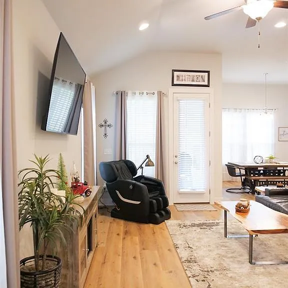 9621 Evening Canopy Dr — Photo 6