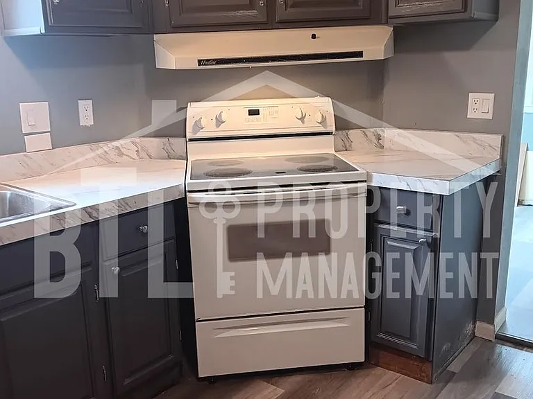 222 Meadow Hills Ln — Photo 4
