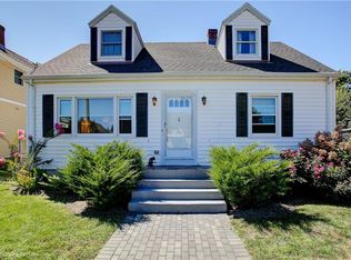 28 Homer St, Newport, RI 02840