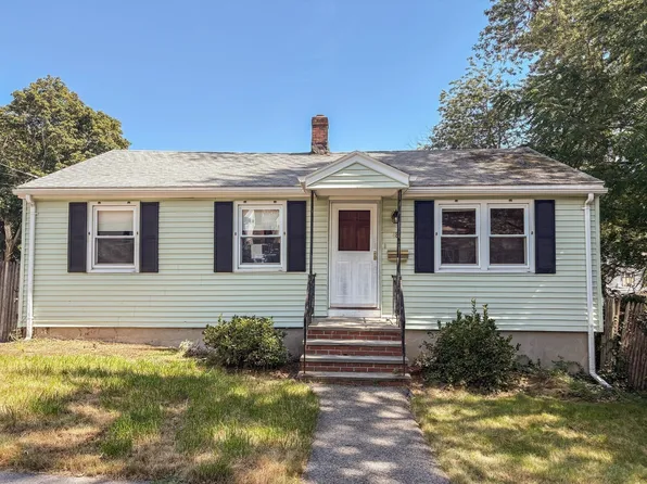 48 Home St, Peabody, MA 01960