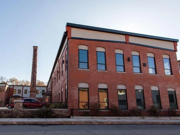 (undisclosed Address), Worcester, MA 01604