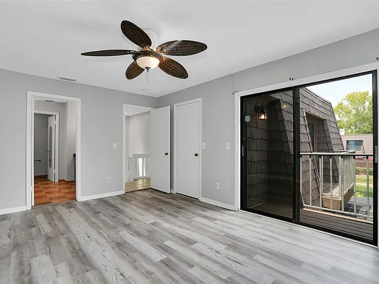 15217 W Pond Woods Dr — Photo 23