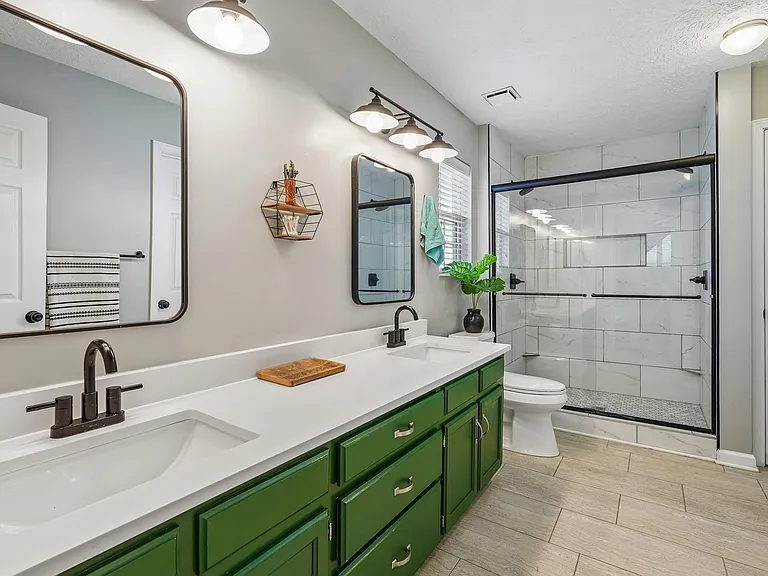 3529 Thornehill Dr — Photo 8