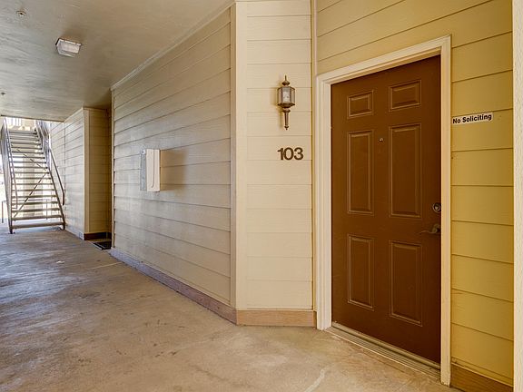4th image of 5353 Palomino Ranch Point Unit 103