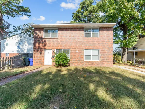 912 Druid Cir Unit 1-B, Norfolk, VA 23504