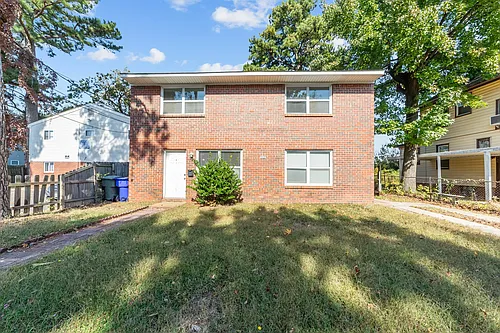 912 Druid Cir Photo 1