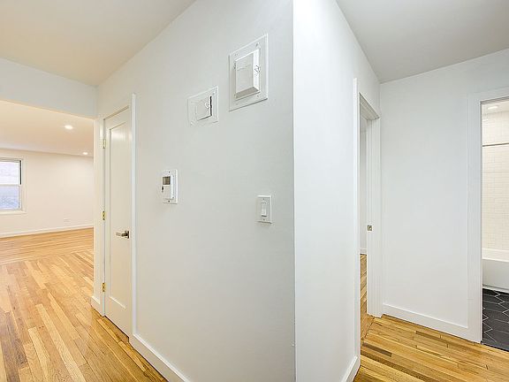 4th image of 34-10 75th St #1E