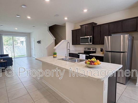 4th image of 8245 Watercourse Way