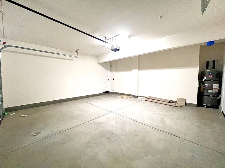 4208 E Flutter Prado — Photo 33