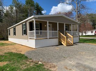 10 Hemlock St, Lebanon, ME 04027