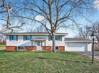 242 Mission Cir, Bloomington, MN 55420