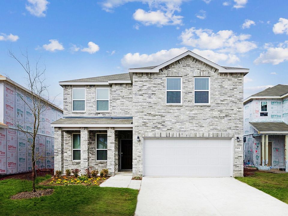 1st image of 2414 Carlow Lane Lowry