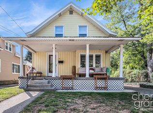 16 Graceland St NE, Grand Rapids, MI 49505