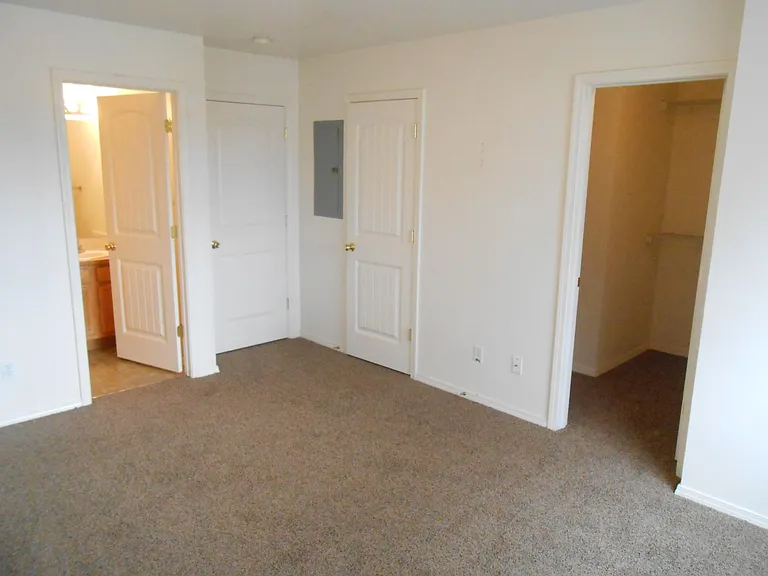 3422 W Vela Pl #A — Photo 4
