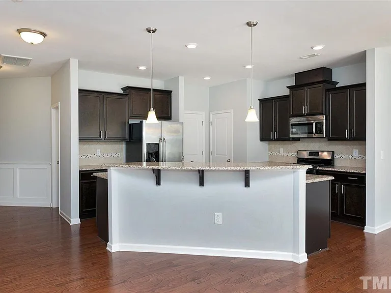 377 Durants Neck Ln — Photo 6