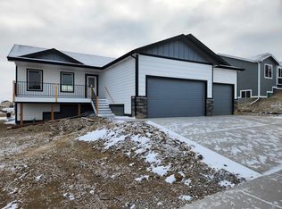 3223 Jessup Ln, Rapid City, SD 57703