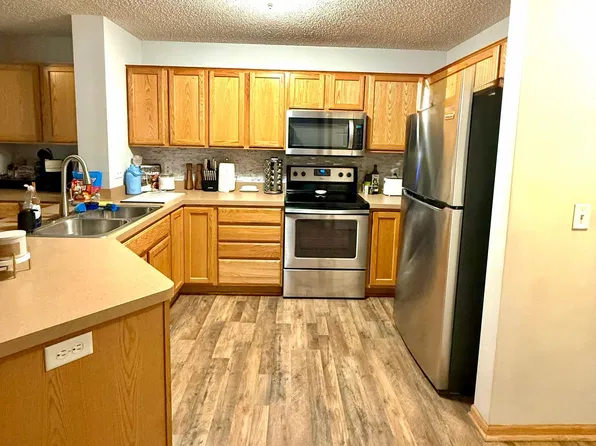 6142 Maclynn Ave NE, Otsego, MN 55301
