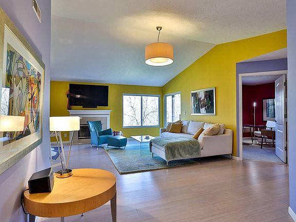 5th image of 2270 Edenderry Dr Unit 304