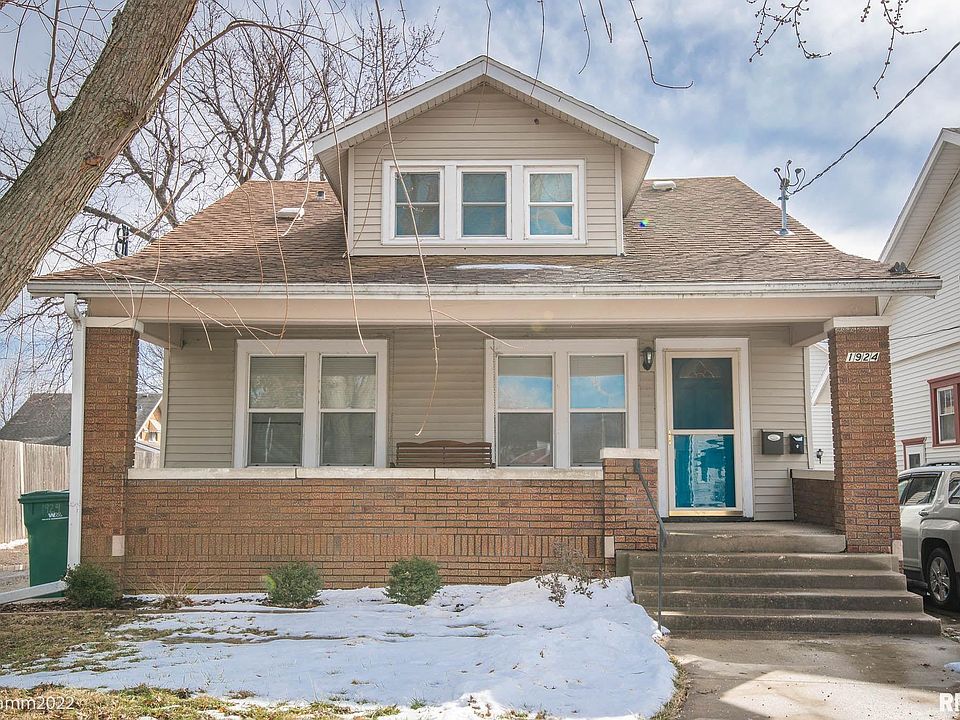 1924 W Kellogg Ave, West Peoria, IL 61604 Zillow