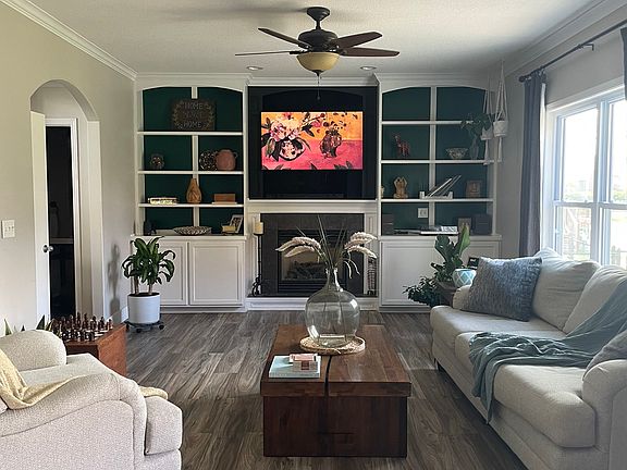 5th image of 5904 NW 95th Ct