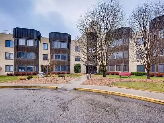 2nd image of 111 Imperial Dr W APT 308