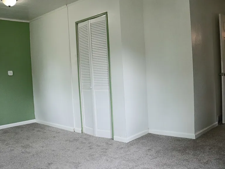 616 Irvington Ave — Photo 17