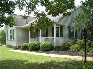 258 Mystic Ct, Chesnee, SC 29323