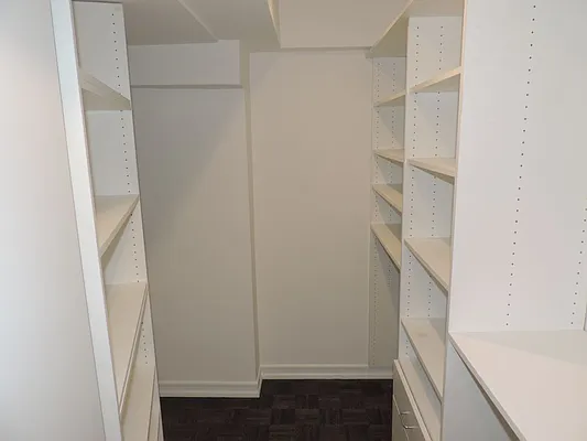 Rented by essential NEW YORK Real Estate | media 20