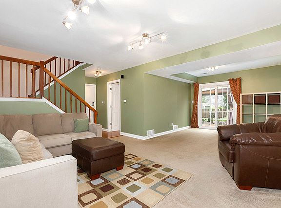 5th image of 4525 Shorewood Ct