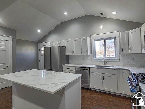 5th image of 2608 Hasen Dr